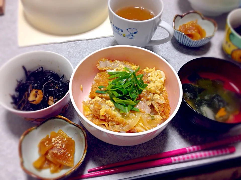 カツ丼|いちごさん