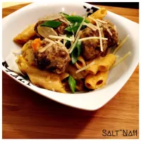 Snapdishの料理写真:Ziti w/ Meatballs and creamy blackend sauce|jamesさん