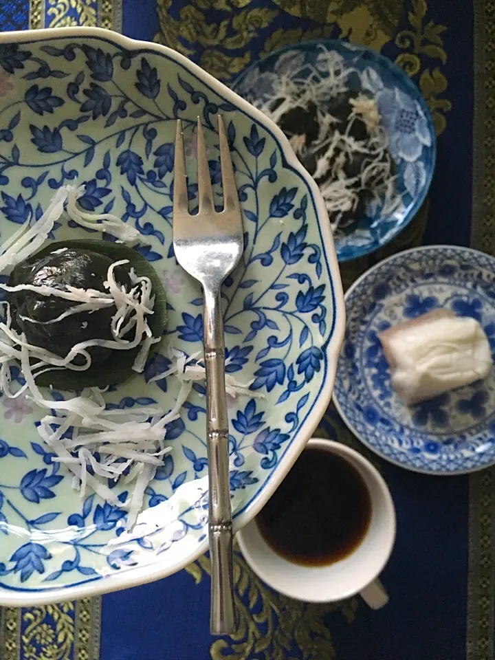 Thai Dessert w Black Coffee|jirawanさん