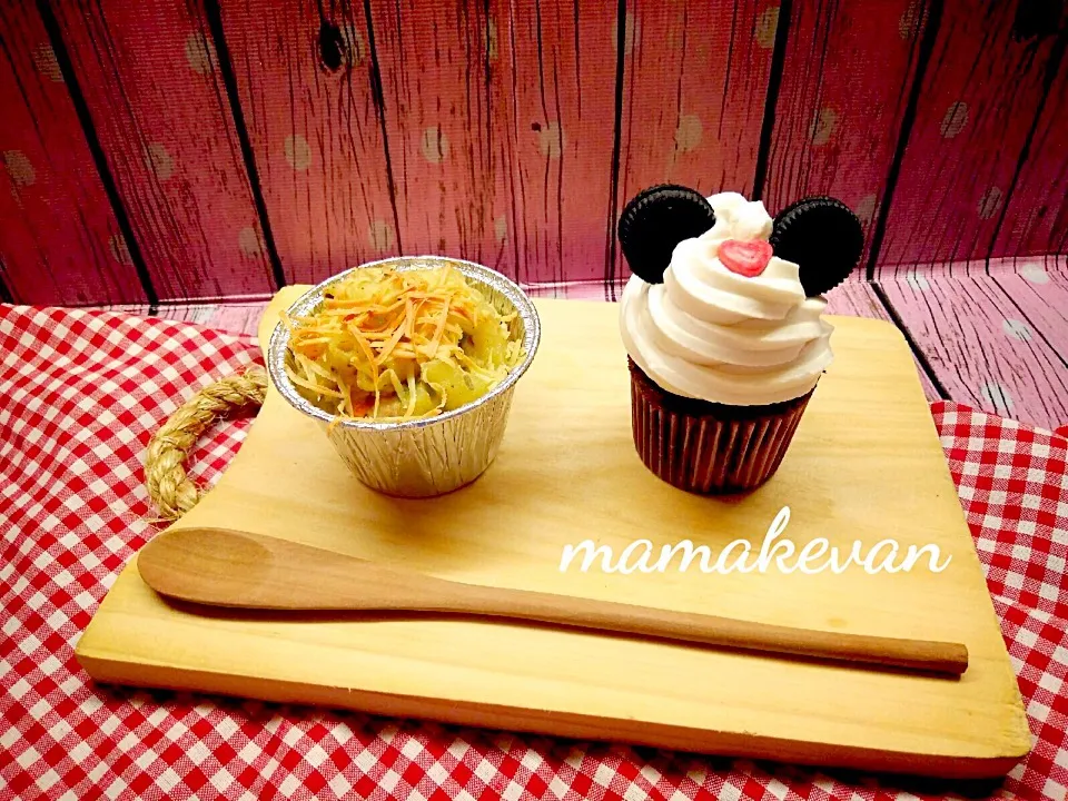 Macaroni Schotell🧀 & Chco Oreo Cupcake🍫|meilizaさん