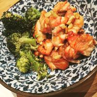 Junさんの料理 グリルで簡単焼き鳥🐓オイスターソースとニンニクのみじん切りを和えて焼くだけ