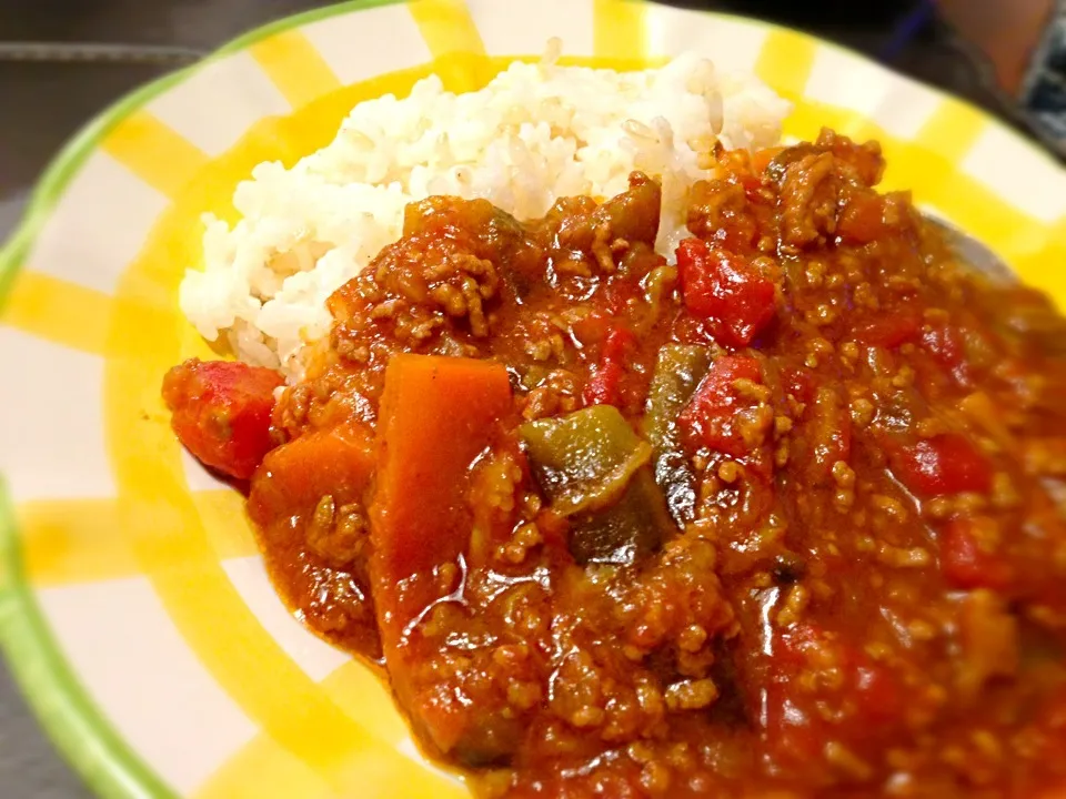 大人は挽肉と茄子とトマトのカレー|Mikoさん