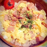 スパムふわふわたまご丼|ちよさん