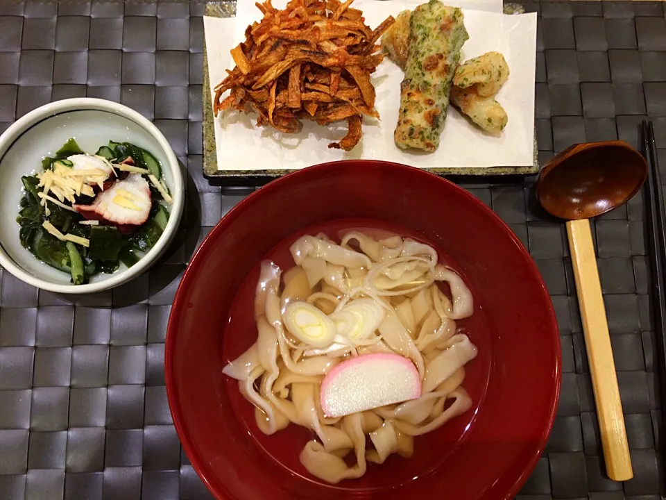 Snapdishの料理写真:Udon with Sakura shrimp and burdock fritters and isobe-age, cucumber and tako salad|Ong Sor Fernさん