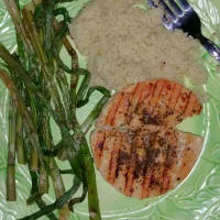 salmon, asparagus, couscous #HealthyEating #HealthyCooking #Seafood|Kellea Tibbsさん