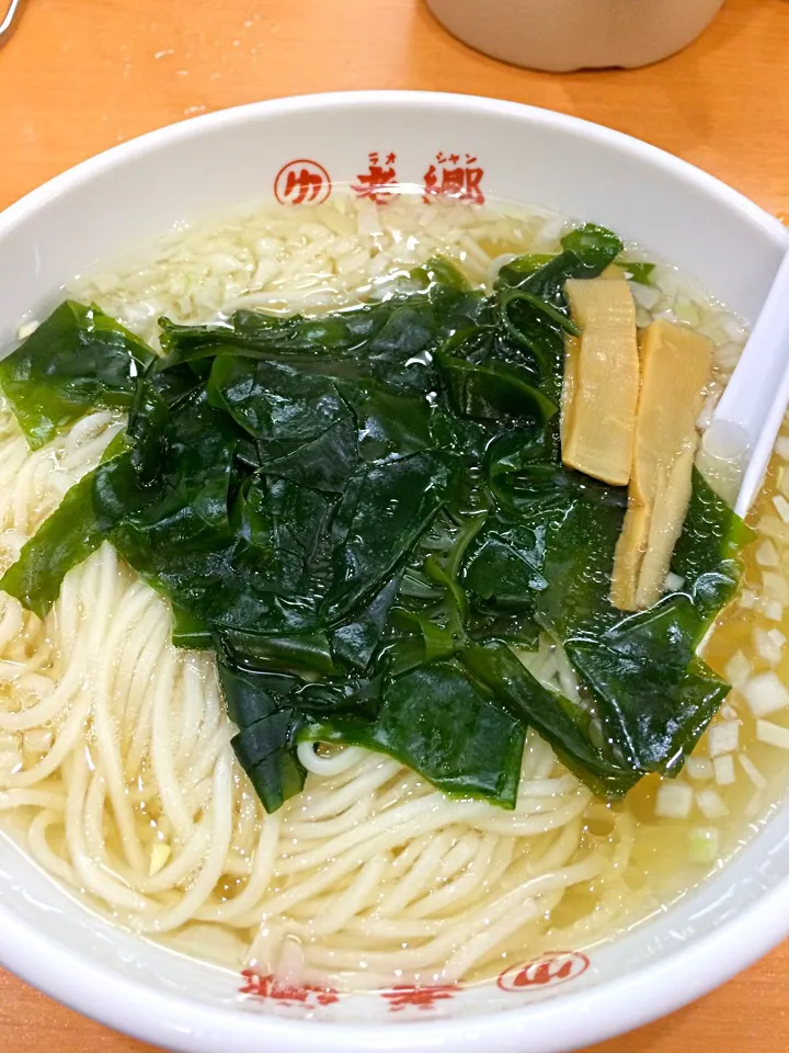 Snapdishの料理写真:老郷の湯麺|amrt_sさん