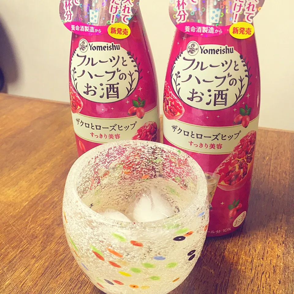 Snapdishの料理写真:フレッシュハーブのお酒|rikaさん