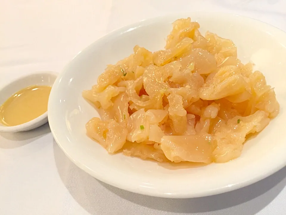 Jellyfish in spring onion sauce|Sky Blueさん