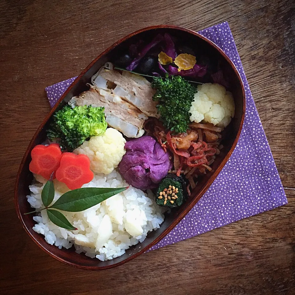 Snapdishの料理写真:地味滋味弁当|Kaori Shimizuさん