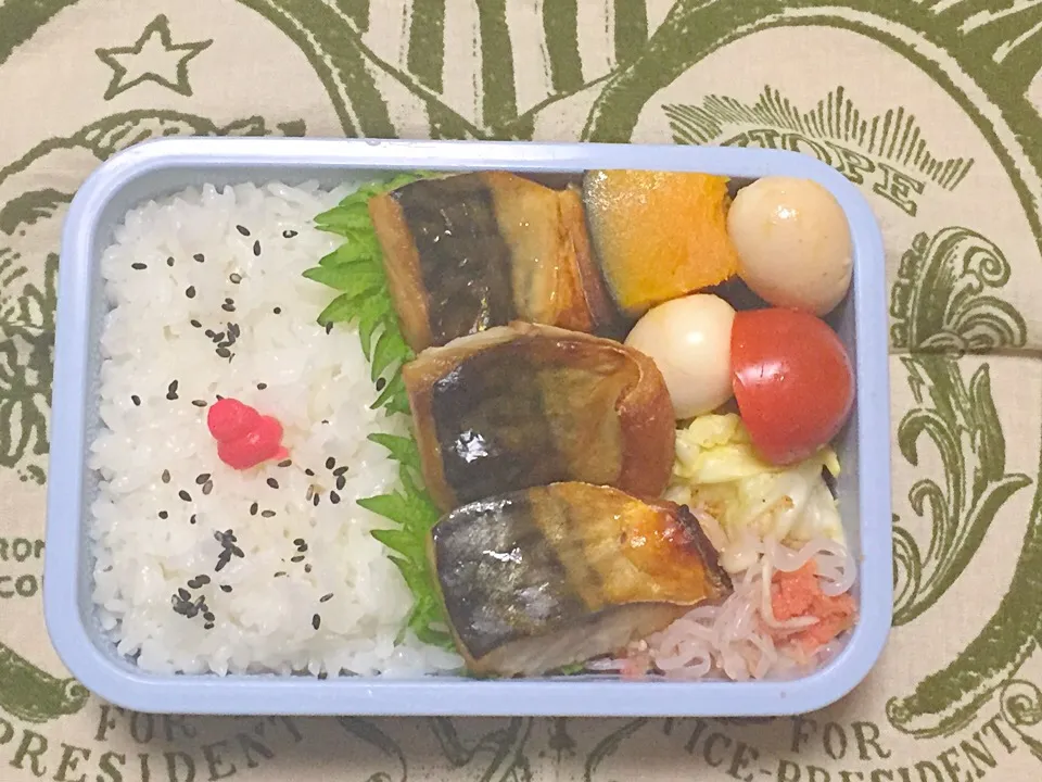 焼き塩サバ弁当(*^^*)|sachiさん