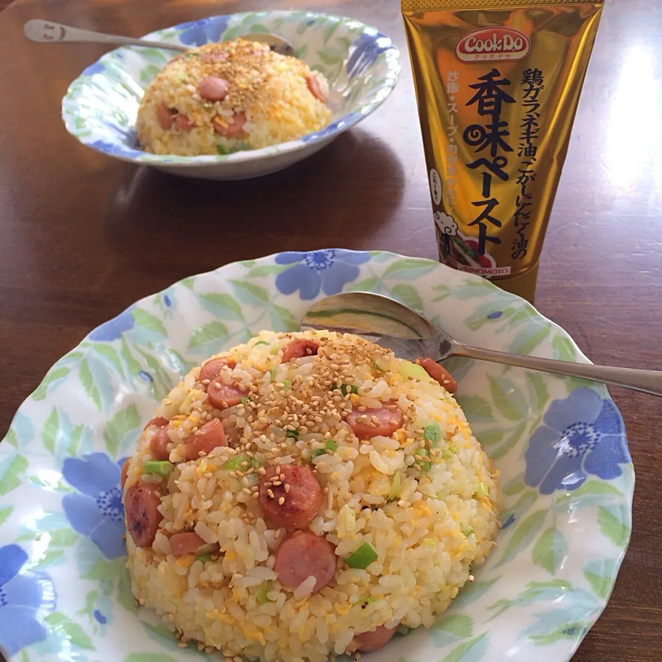 徳之島トトロンヌさんの料理 シンプルだが実に旨い玉子チャーハン〜ウィンナー入りで😊|ゆうみん（4人の母ちゃん）さん