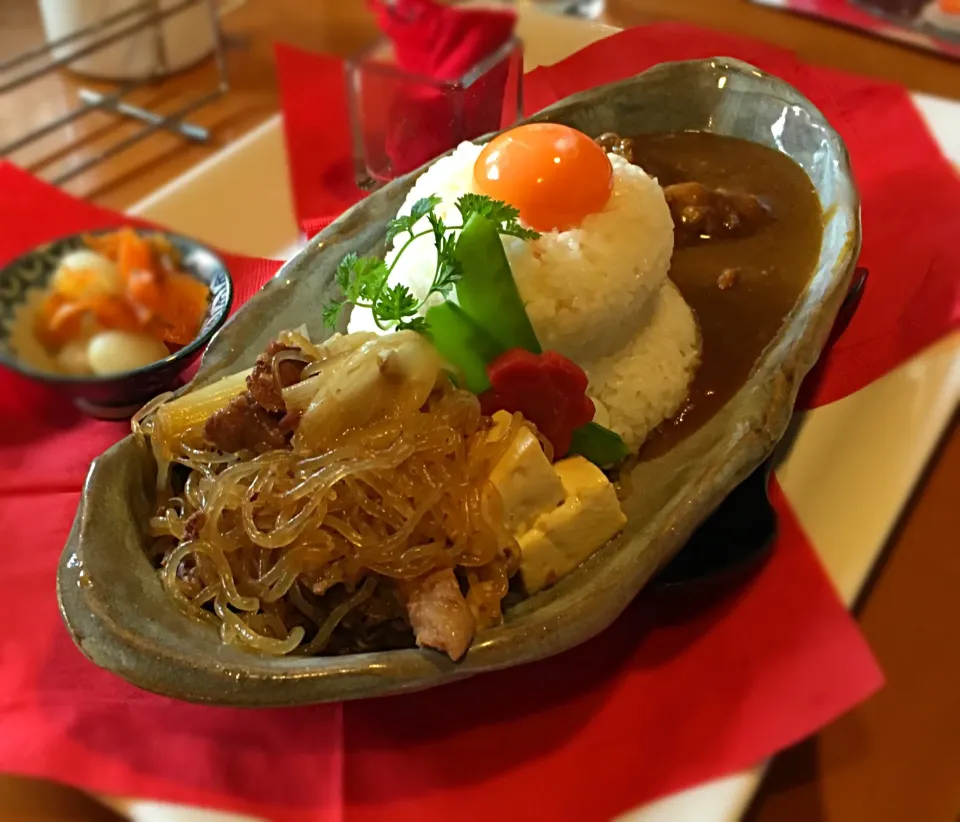 Snapdishの料理写真:トロトロ牛すじすき焼きカレー|Reiko Arimotoさん