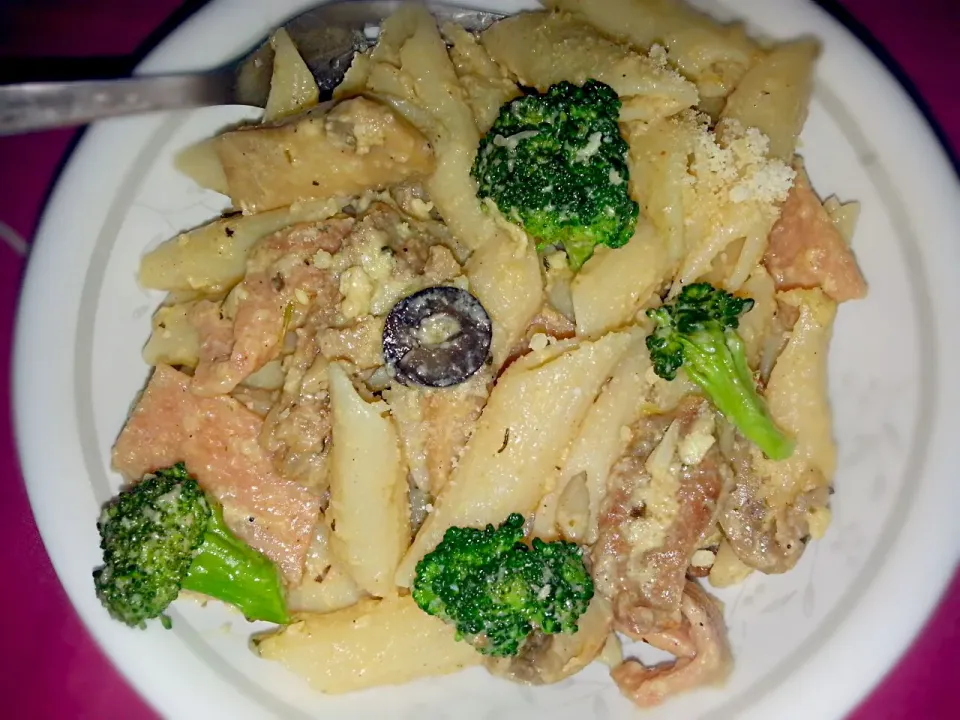 penne with beef and brocolli|KaJa Laderoさん