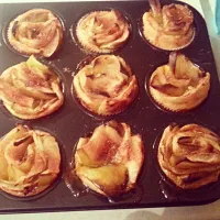 Snapdishの料理写真:apple roses for coffee|Despina Gourtzelaさん