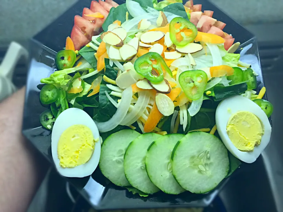 Fresh hand tossed salad|Chef Ampさん