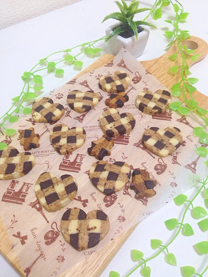 Snapdishの料理写真:usakoさんの料理 Sweet potato Cookie 🍪  紫いも&プレーンクッキー|アパッチさん