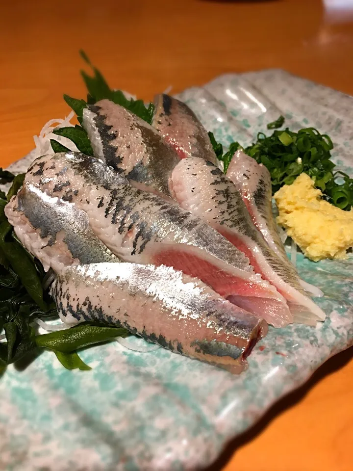 Snapdishの料理写真:千葉県産大羽イワシの刺身|Yoshiko Iさん