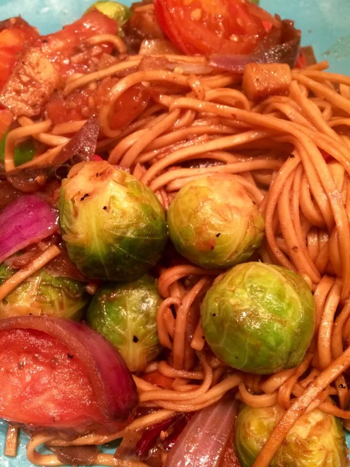 Spicy sprouts with tomatoes #veganuary|Nick Hiderさん