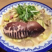 Snapdishの料理写真:日本海イカ丸ごと一杯ちゃんぽん|to-takeさん