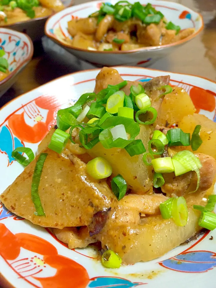 鶏もも肉鶏もも肉大根の甘味噌炒め|みっちんさん