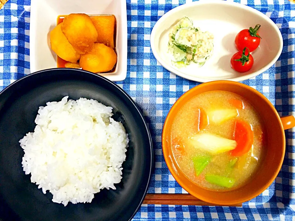 ✦夜ごはん✦

豚汁
じゃがいもの甘辛煮
ツナきゅうりマヨ|愛さん