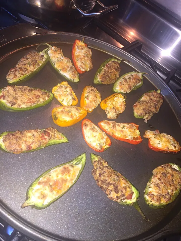 Snapdishの料理写真:Jalapeño poppers🌶|Tawanjaさん