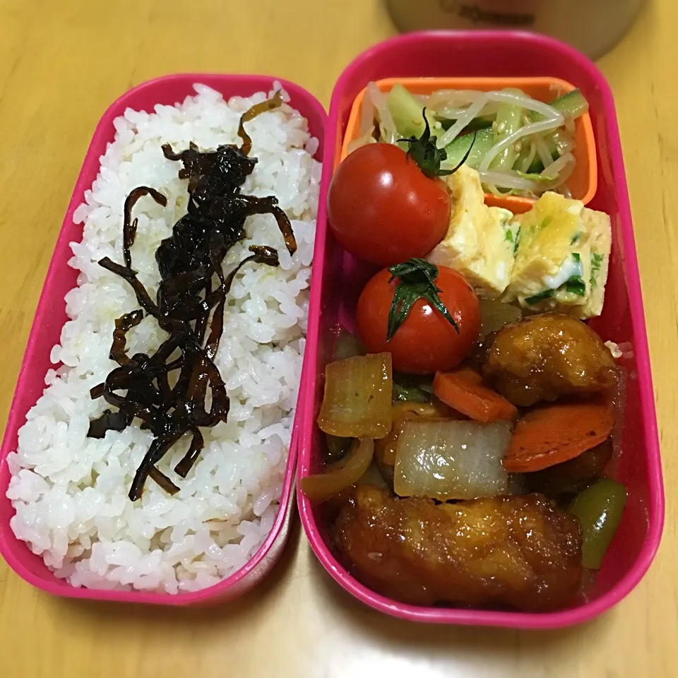 Snapdishの料理写真:鶏肉の黒酢あんかけ|wan氏さん