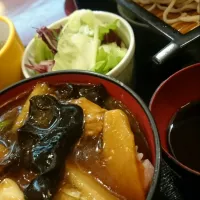 Snapdishの料理写真:ざるそば&中華丼セット|Yumikoさん