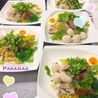 Snapdishの料理写真:บะหมี่แห้ง