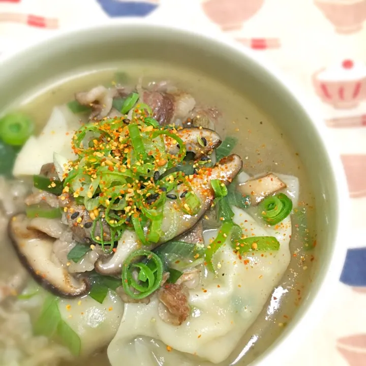 とろとろ〜！餃子と野菜の餡かけスープ|うやこさん