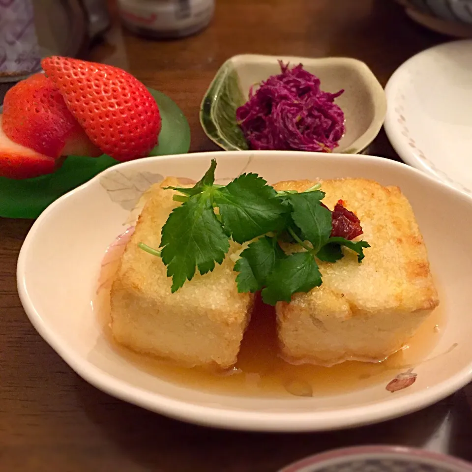 Snapdishの料理写真:揚げだし豆腐と、かきのもとの酢の物|Ayaさん