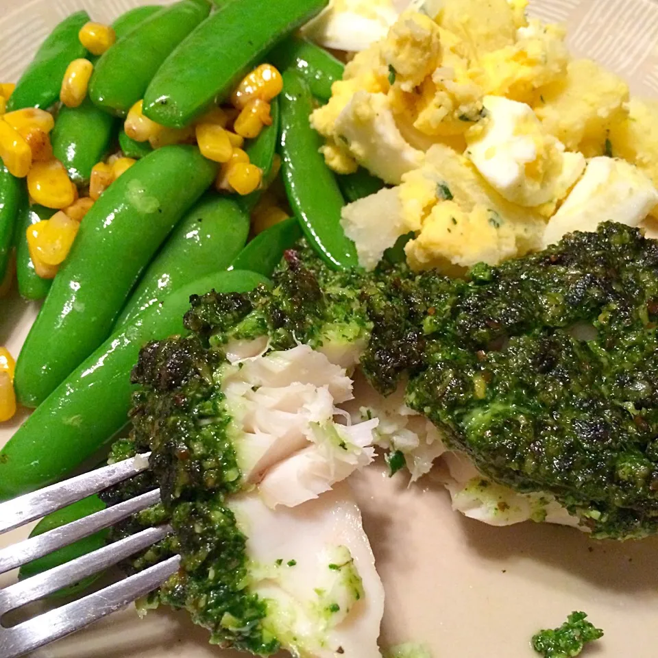 Dinner / Oven baked cirantro pesto cod fish.
晩ごはん / 鱈の香菜ペスト、オーブン焼き|Nanaさん