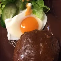 Snapdishの料理写真:自家製ハンバーグ|ccoさん