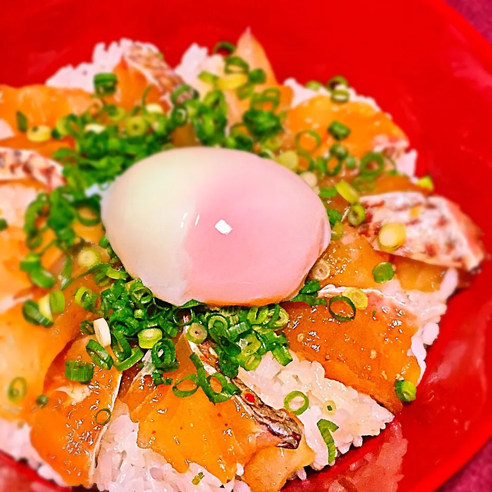 鯛のヅケ丼|ち〜おんさん