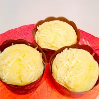 Snapdishの料理写真:Cheese vanilla muffin|Imey Meitaさん