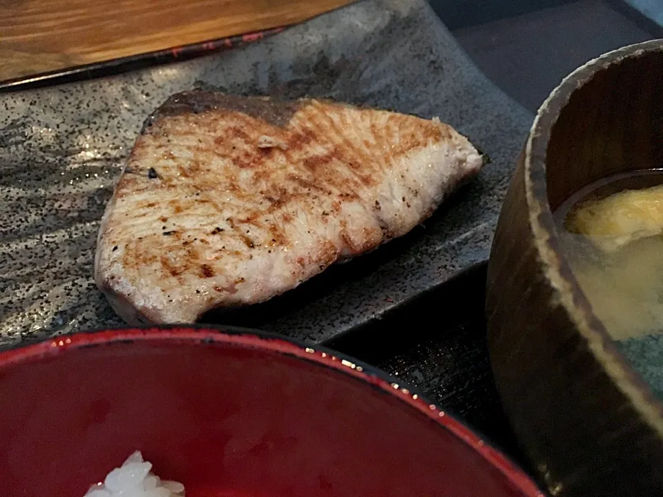 寒ブリの塩焼き定食|hirotomoさん