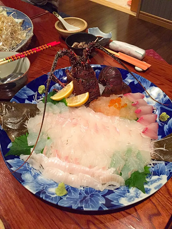 Sashimi deluxe|Grace Cruzさん