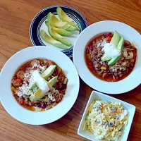 Venison Chili , & Home-Made Coleslaw , w/ Side of Avocados|Charles Cruz Yeyeさん