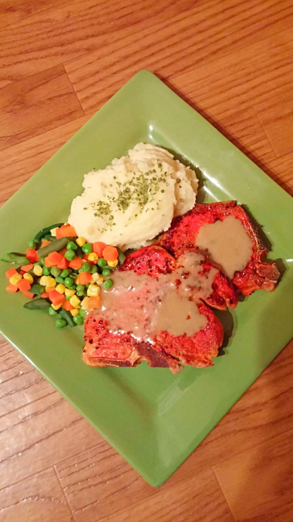 Pork Chops w/ Steak Seasoning & Sazon Blend w/ Brandy Cream Sauce , Mashed Potatoes , & Steamed Veggies ... Puerto Rican Influence|Charles Cruz Yeyeさん