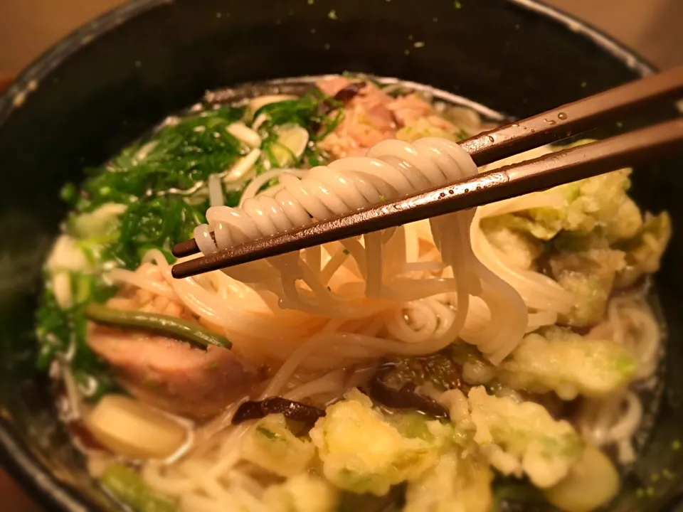 蕗の薹の天ぷら入り 鶏山菜温めん6|半田手延べそうめんの店 阿波や壱兆さん