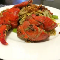 Egg noodles with lobsters|Tina Voさん