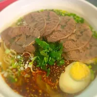 Snapdishの料理写真:牛肉拉面|noodle stationさん