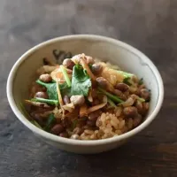 節分豆（煎り大豆）と桜えびの炊き込みごはん