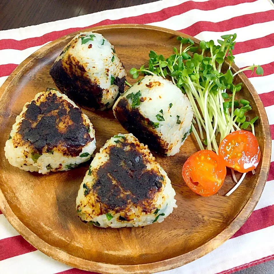 ねぎ味噌焼きおにぎり|e☆さん