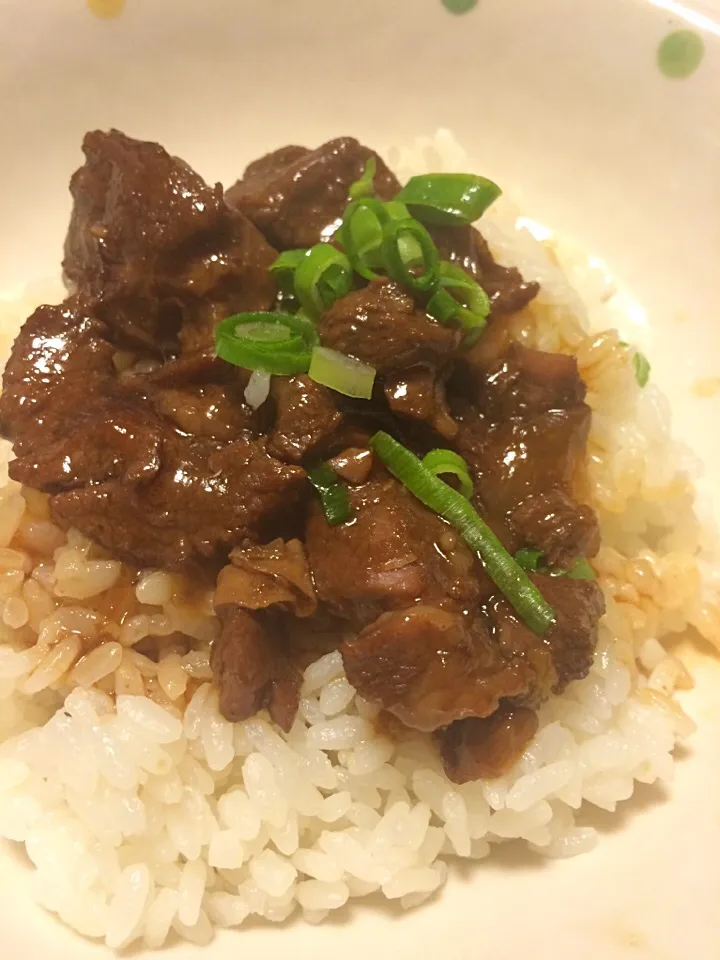 Snapdishの料理写真:Beef pares with rice|bowssyさん