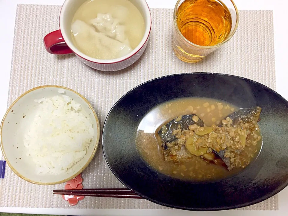 Snapdishの料理写真:🌟1/21
#サバの味噌煮
#水餃子
#ご飯|みみさん