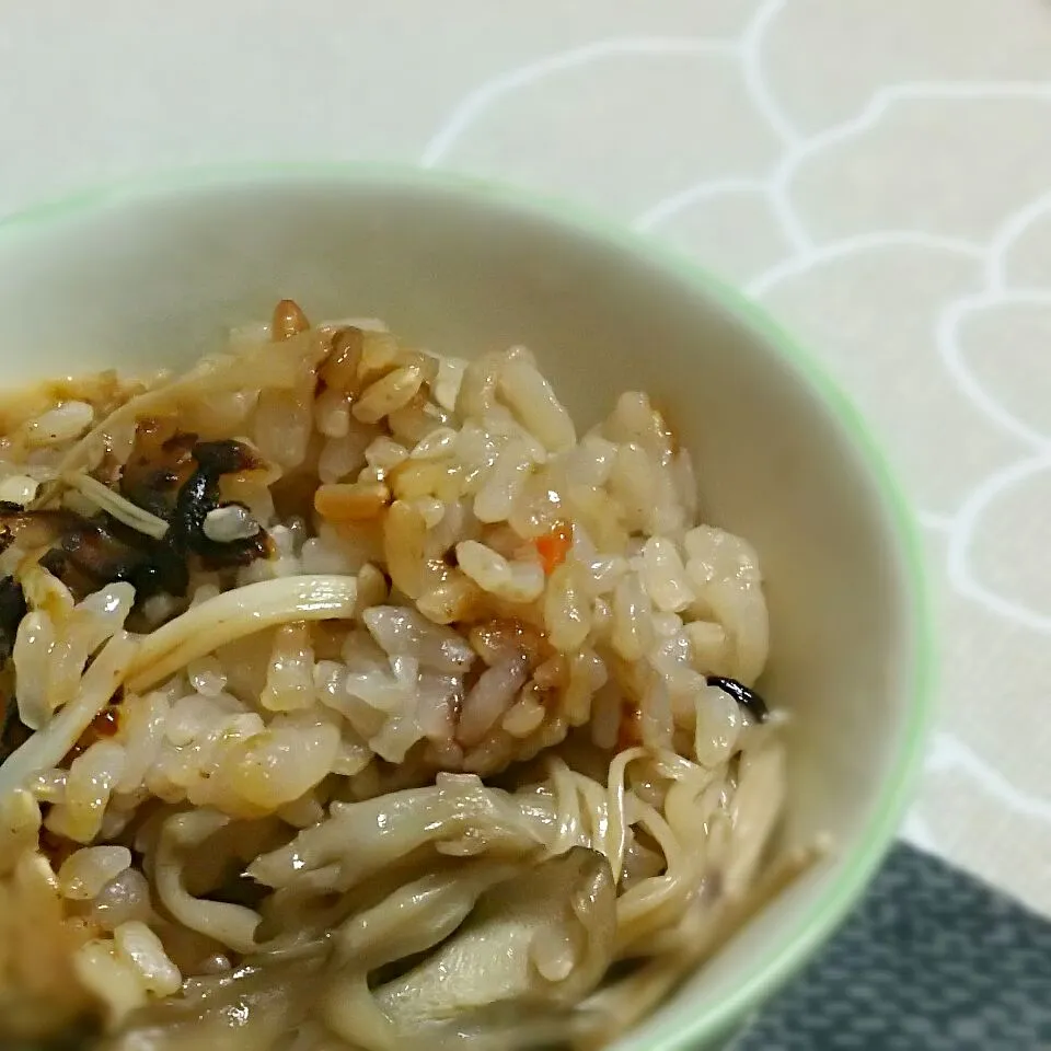 土鍋できのこご飯|ゐぷ。さん