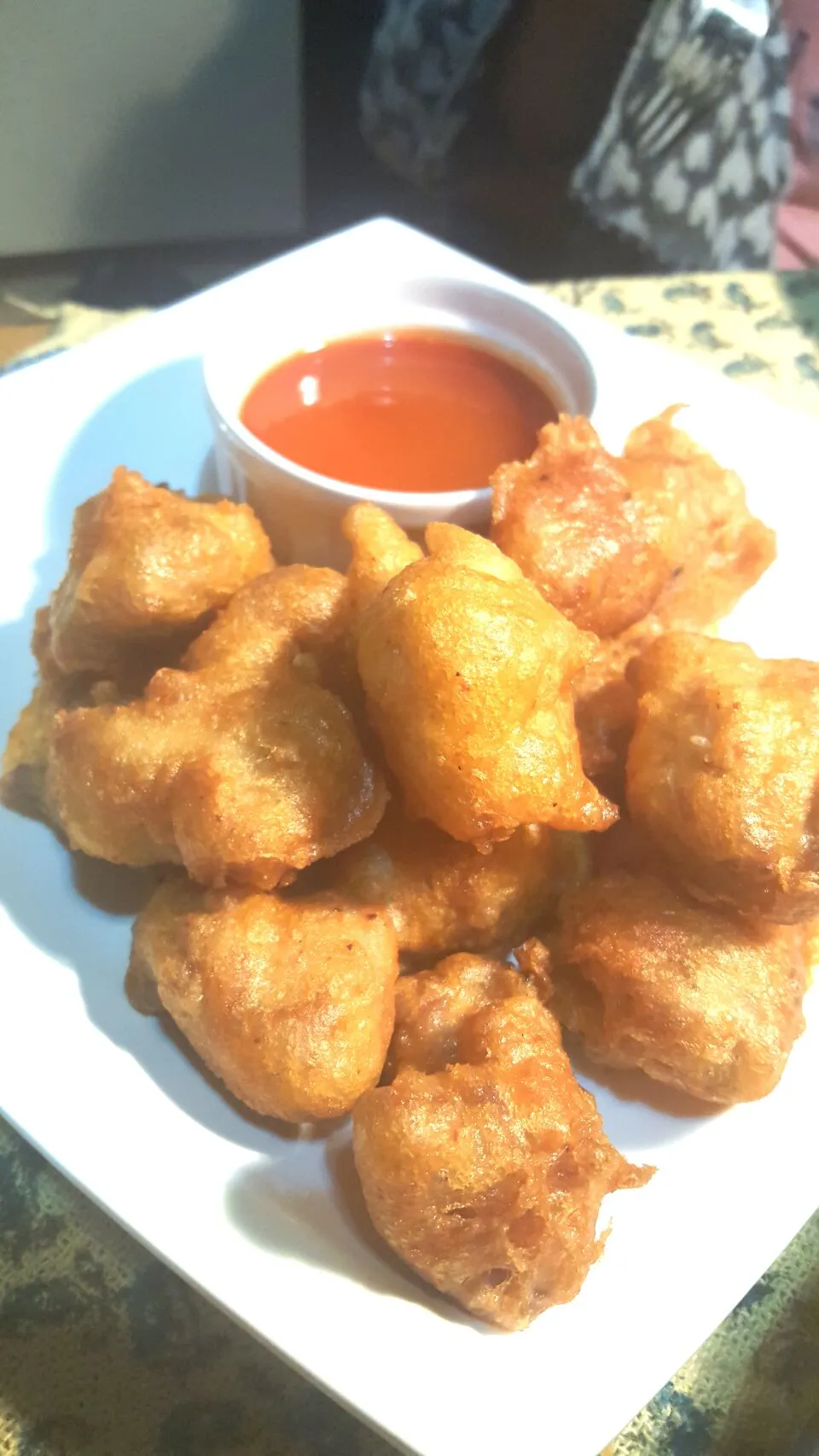 Chinese Chicken Battered Balls with Hot & Sour Sauce|Emanuel Hayashiさん