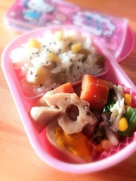 さつまいもごはんのお弁当|myuさん