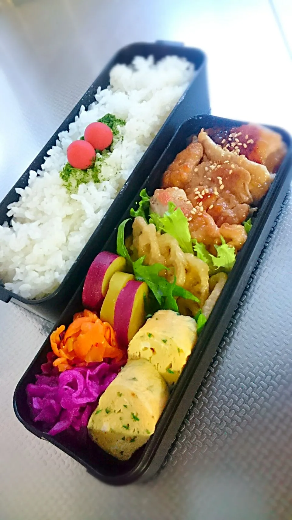 Snapdishの料理写真:高１息子のお弁当|salalaさん